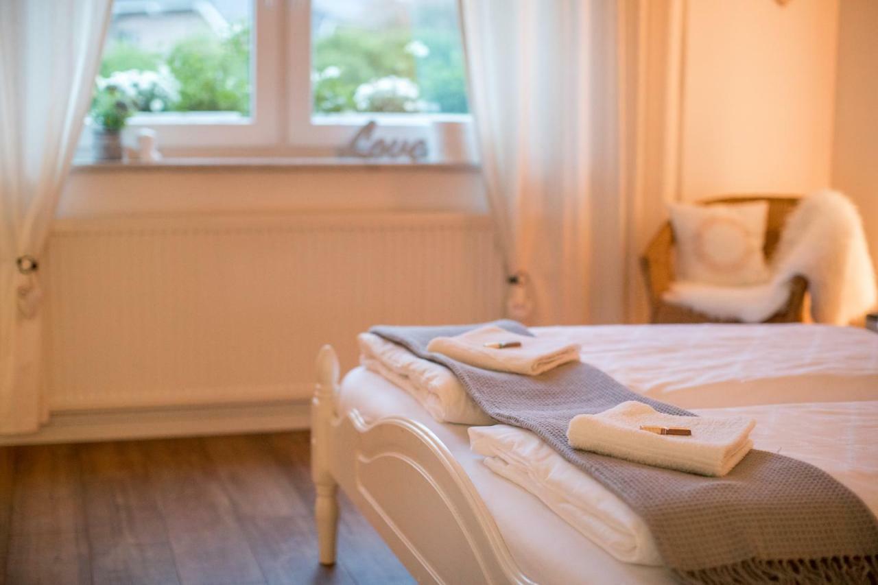Ferienwohnung Landhaus Swisttal - In Der Naehe Phantasialand Bruehl Und Palmenparadies Therme Euskirchen Eksteriør bilde