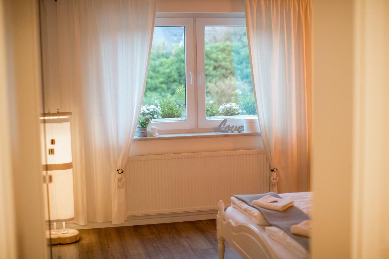 Ferienwohnung Landhaus Swisttal - In Der Naehe Phantasialand Bruehl Und Palmenparadies Therme Euskirchen Eksteriør bilde